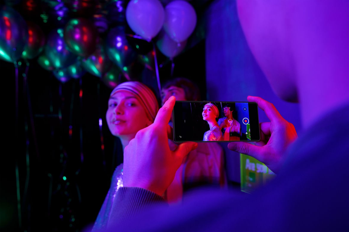 OPPO Reno6