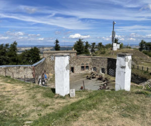 Fort Spitzberg-Ostróg. Tutaj Niemcy więzili Unruga i Giertycha