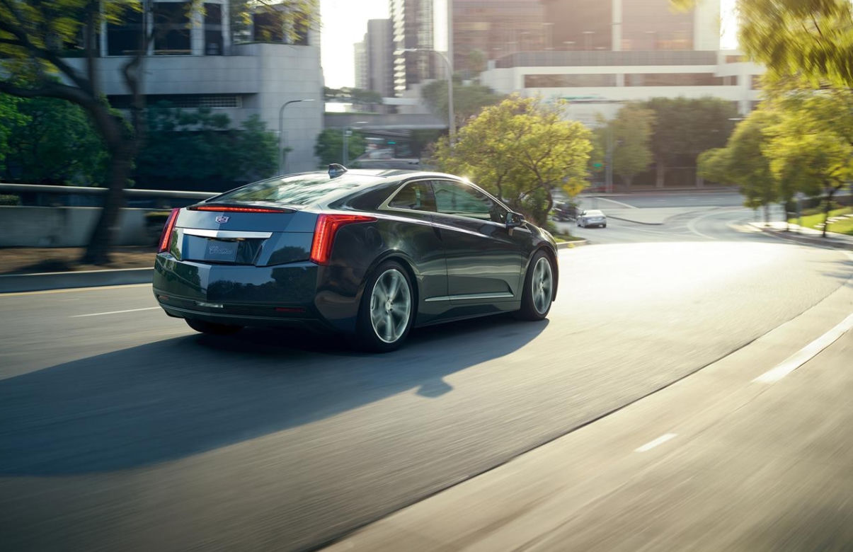 Cadillac ELR facelifting 2016