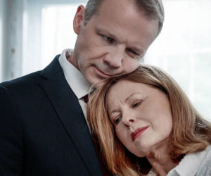 Pierwsza miłość odc. 4102 Teresa (Ewa Skibińska), psychol Mateusz Stik (Lesław Żurek)