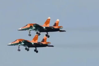 Algieria odebrała myśliwce Su-34M. Nowa siła uderzeniowa na afrykańskim niebie