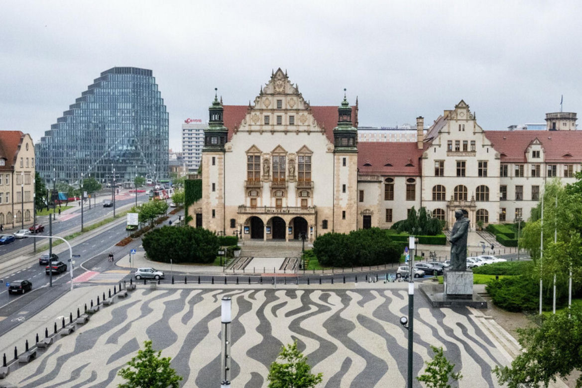Uniwersytet im. Adama Mickiewicza w Poznaniu