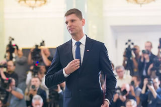 Minister Piontkowski o nowym roku szkolnym: Uczeń w domu tylko po decyzji lekarza [WYWIAD]