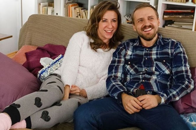 O mnie się nie martw 4 sezon odc. 4. Krzysiek Małecki (Paweł Domagała), Marta (Katarzyna Ankudowicz)