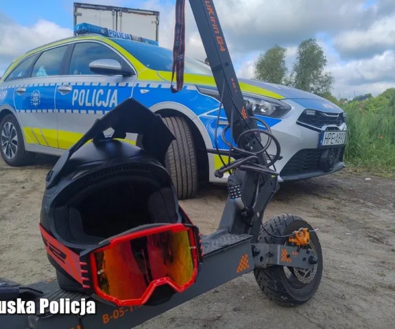 15-latek wjechał hulajnogą w 3-letnie dziecko. Matka ukarana, maluch w szpitalu