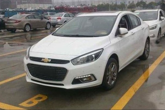 Tak będzie wyglądał nowy Chevrolet Cruze! - FOTO