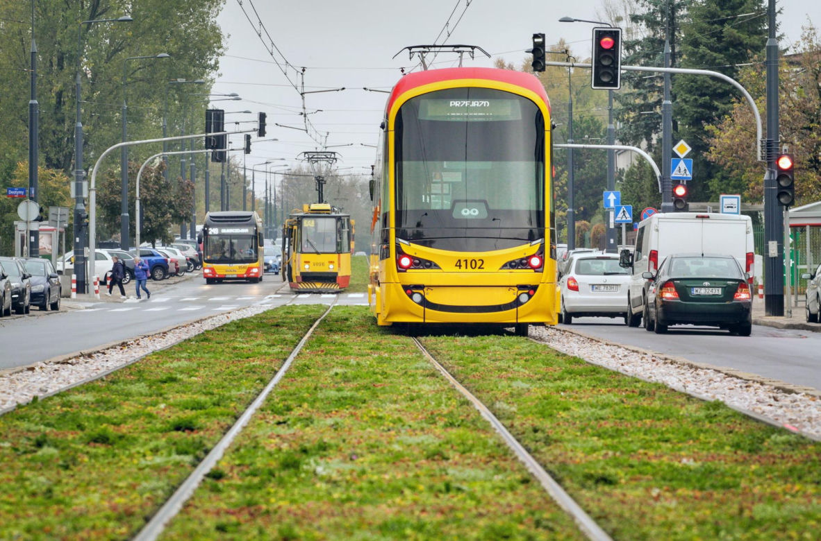 Tory tramwajowe w Warszawie pachną włoską pizzą