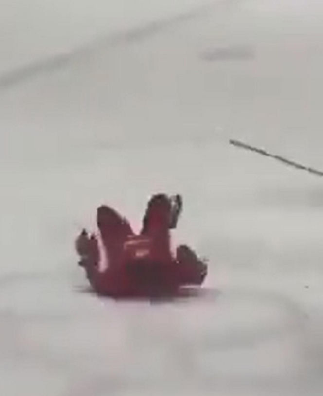 Upadek Łukaszenki na meczu hokeja