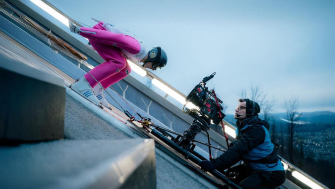 Powstaje film fabularny „Adam” inspirowany życiem Adama Małysza. Pierwsze zdjęcia z planu