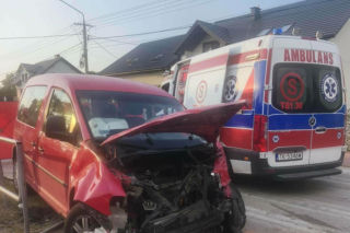 Tragiczny wypadek w Kierzu Niedźwiedzim. Nie żyje 74-letnia kobieta 