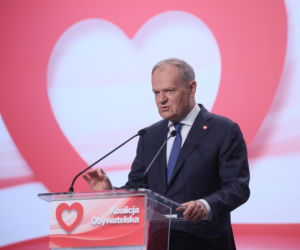 Premier Donald Tusk podczas Rady Krajowej Koalicji Obywatelskiej w Ursynowskim Centrum Kultury Alternatywy w Warszawie