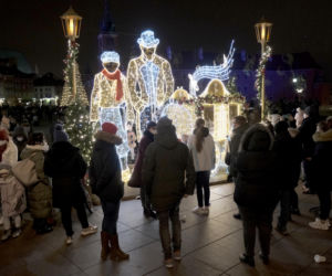 Niesamowita iluminacja świąteczna rozbłysnęła w Warszawie