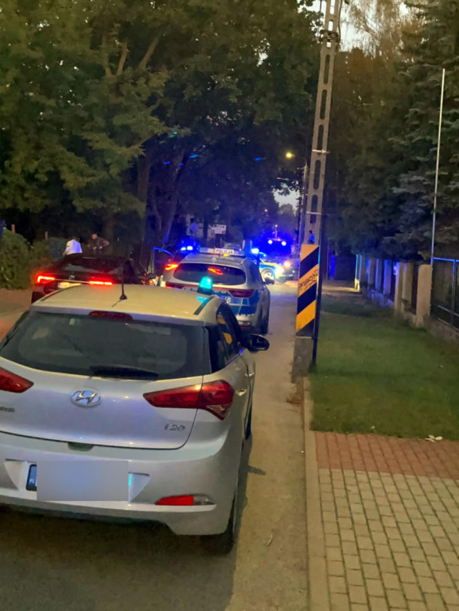 Akcja w Zielonce. Policja oddała liczne strzały. Trzech zatrzymanych