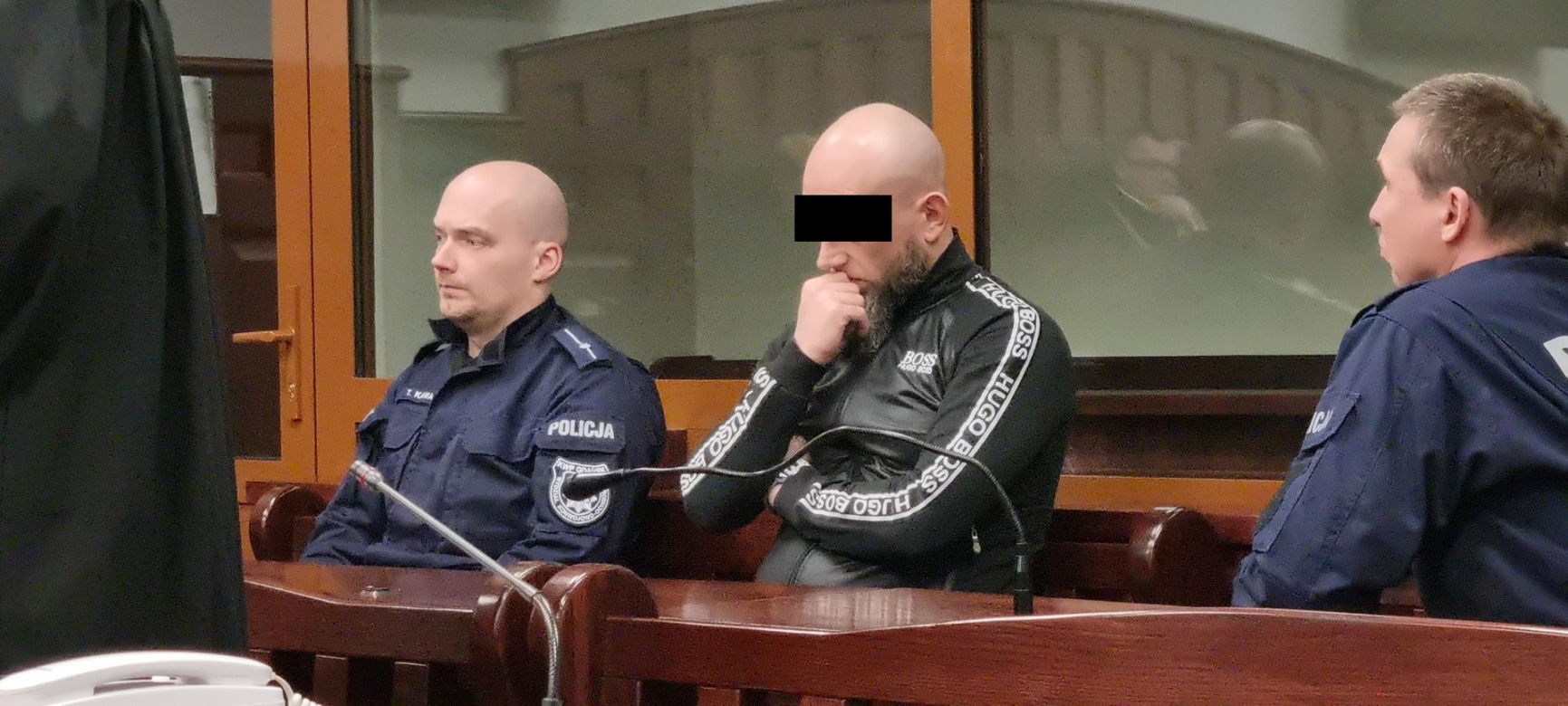 Artur M. jest oskarżony o zamordowanie Mariana. Zdjęcia z rozprawy przed słupskim sądem