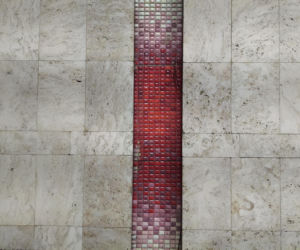 Mozaiki Wojciecha Fangora na dworcu Warszawa Śródmieście