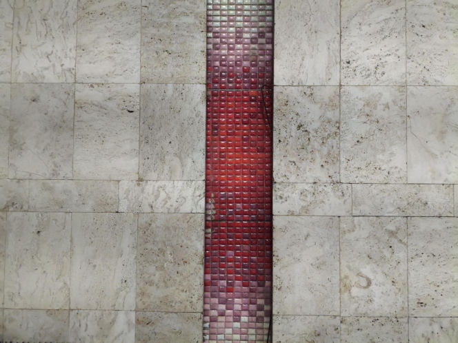 Mozaiki Wojciecha Fangora na dworcu Warszawa Śródmieście