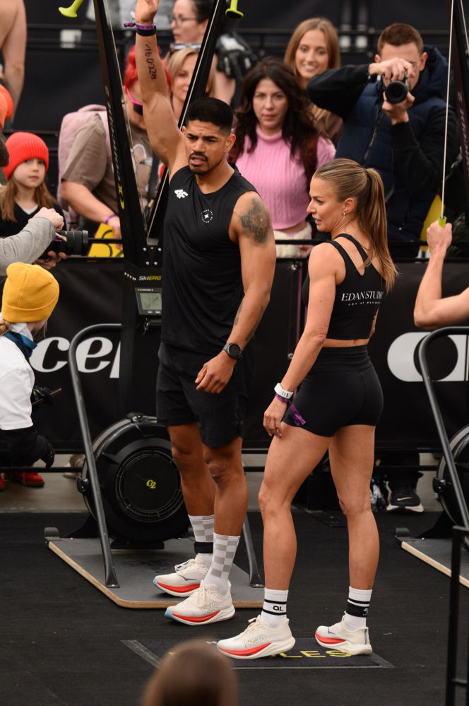 Anna Lewandowska z przystojnym Latynosem na zawodach Hyrox