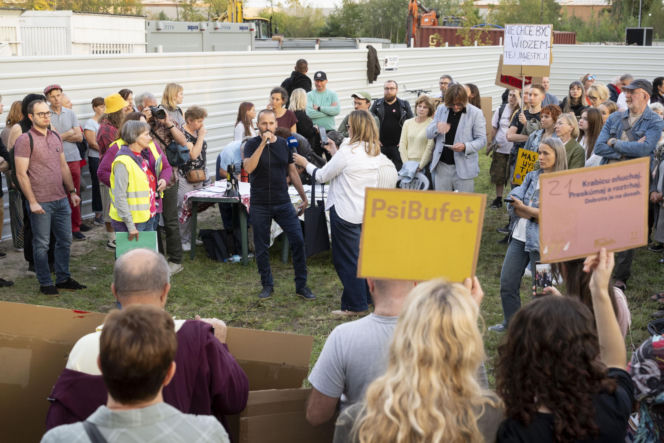 Protest w Piasecznie przeciwko Data Center