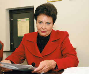 Radna  Iwona Bartosik to oszustka i kłamczucha