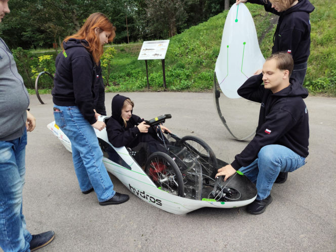 Hydros i Hydra gotowe do kolejnego Shell Eco-marathon. Jak zmieniły się bolidy?