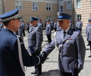 Nowi oficerowie w szeregach wielkopolskiej Policji