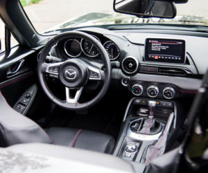 Mazda MX-5 RF 2.0 SKY-G 160 KM 6AT i-ELOOP SkyFREEDOM