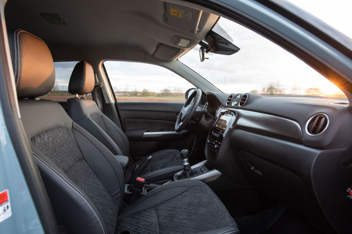 Suzuki Vitara Hybrid Elegance 1.4 Boosterjet 6MT