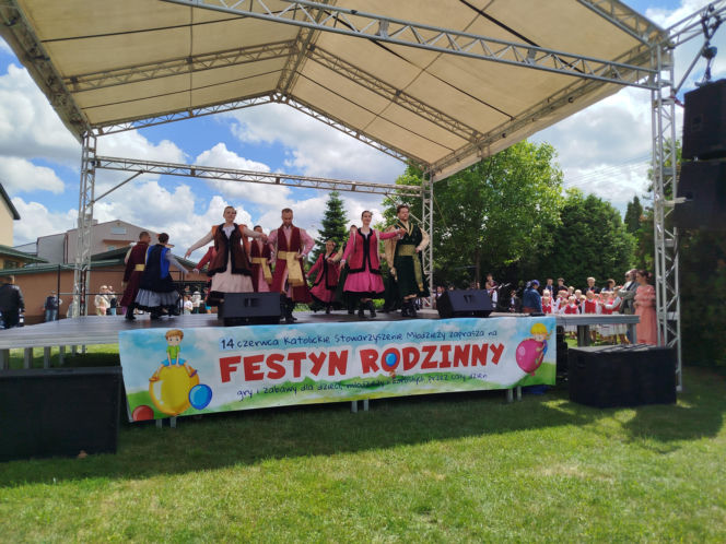 Festyn Rodzinny młodzieży z KSM w Siedlcach 2026 przyciągnął tłumy