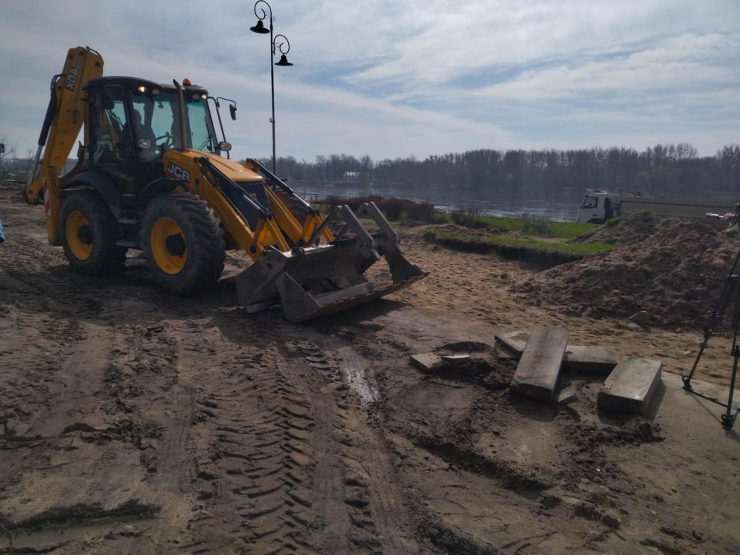 Trwa remont Bulwaru Filadelfijskiego w Toruniu. Sensacyjne odkrycia dokonywane są przez przypadek