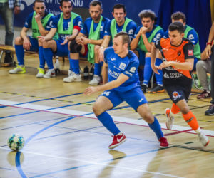 FC Toruń - P.A. Nova Gliwice 2:4 - zdjęcia z Uniwersyteckiego Centrum Sportu