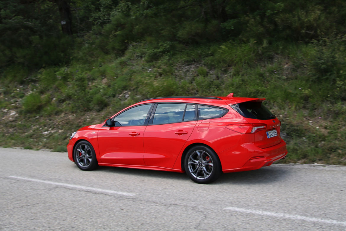 Ford Focus kombi ST-Line 1.5 EcoBoost 182 KM MT6