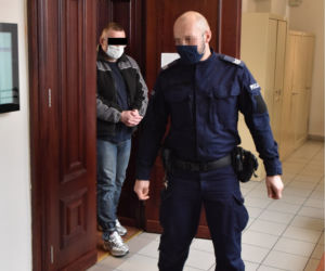 Robert B. gwałcił córkę i pasierbicę przez kilka lat