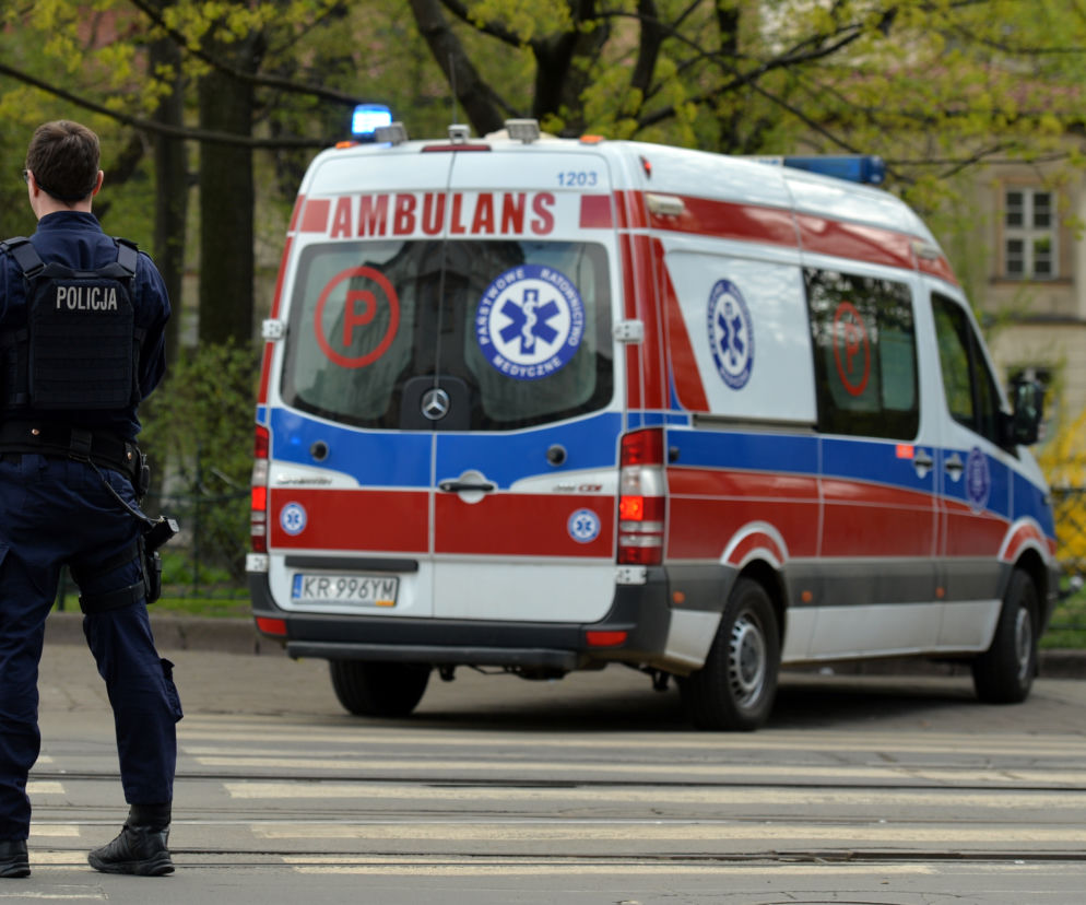 Wypadek na zakopiance. Pieszy nagle pojawił się na drodze, doszło do najgorszego