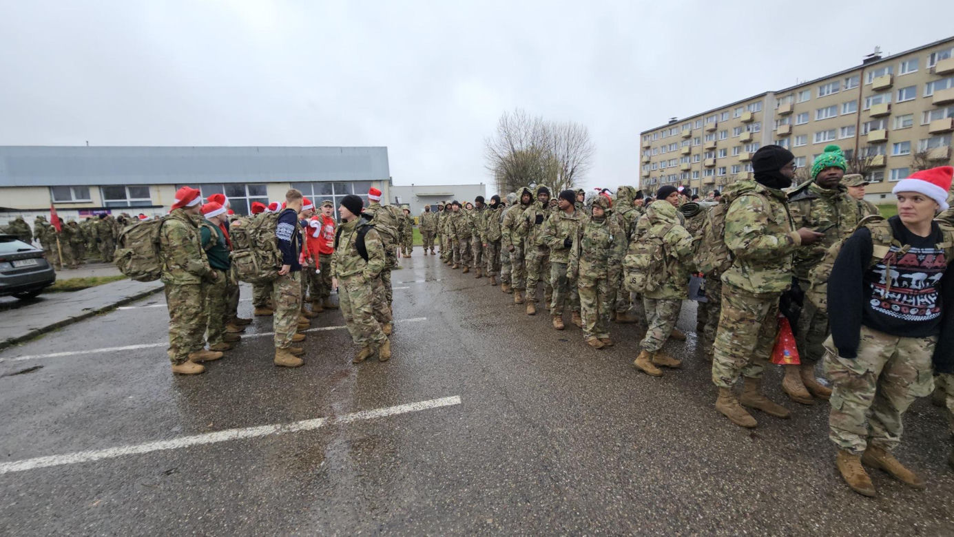 Marsz żołnierzy US ARMY w Drawsku Pomorskim 