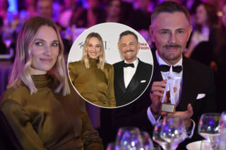 Ibisz z młodą żoną na czerwonym dywanie. Dzieli ich 27 lat, ale czy to widać?