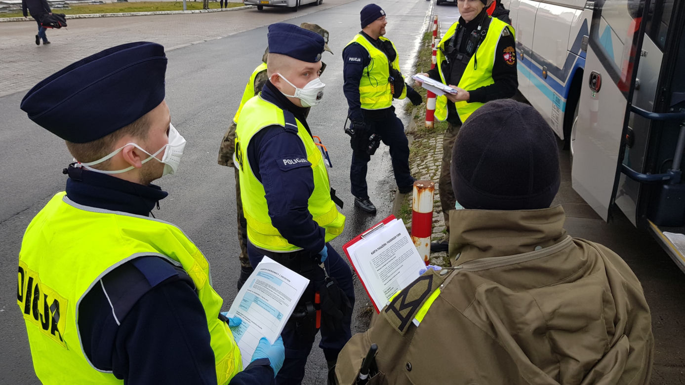 Kontrola sanitarna na granicy w Kołbaskowie