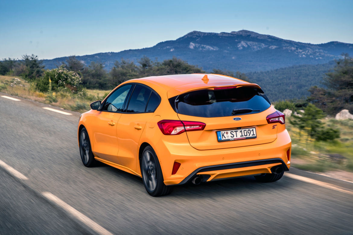 Ford Focus ST 2.3 EcoBoost 280 KM