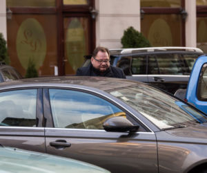 KALISZ UDAJE ŻE WCIĄŻ JEST POSŁEM
