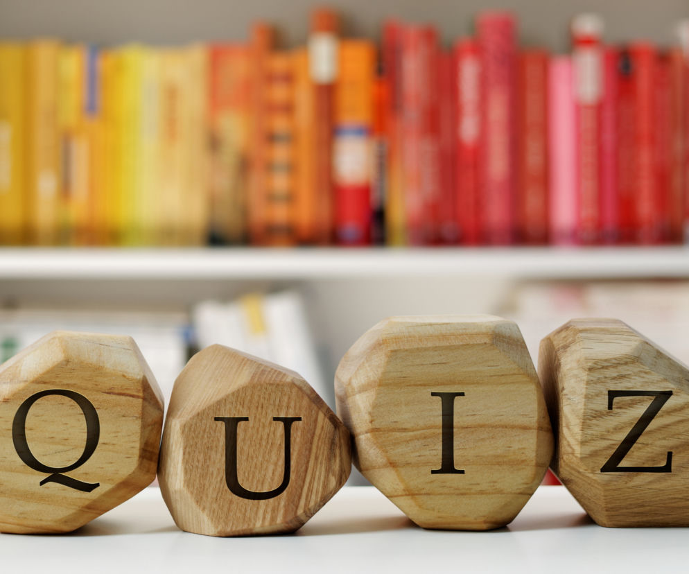 QUIZ. Pamiętasz te szkolne lektury? My podajemy autora, ty zgadujesz tytuł!