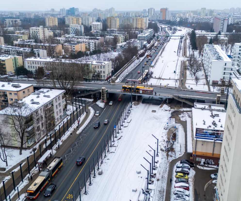 Przedłuża się remont alei Stanów Zjednoczonych w Warszawie. Kiedy finisz?