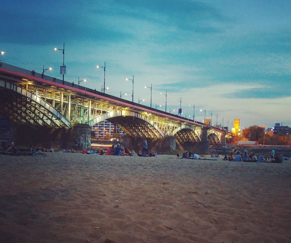 PLPlaża Pod Mostem Poniatowskiego