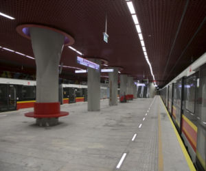 METRO REWOLUCJA