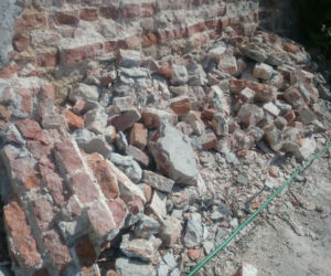 Lublin: Mur zabytkowego kościoła zaczął się „sypać”. Odsłoni NIEZNANĄ HISTORIĘ?