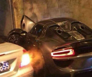 rozbite porsche 918 Spyder