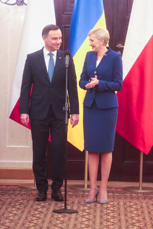 Agata Duda na niebiesko