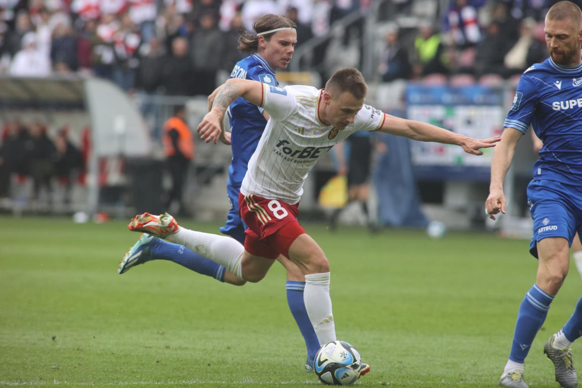 ŁKS Łódź - Lech Poznań. Kolejorz wygrywa w doliczonym czasie gry!