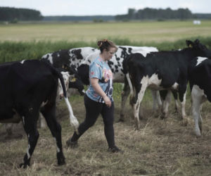 Rolnicy. Podlasie. Justyna i Łukasz ze wsi Ciemnoszyje