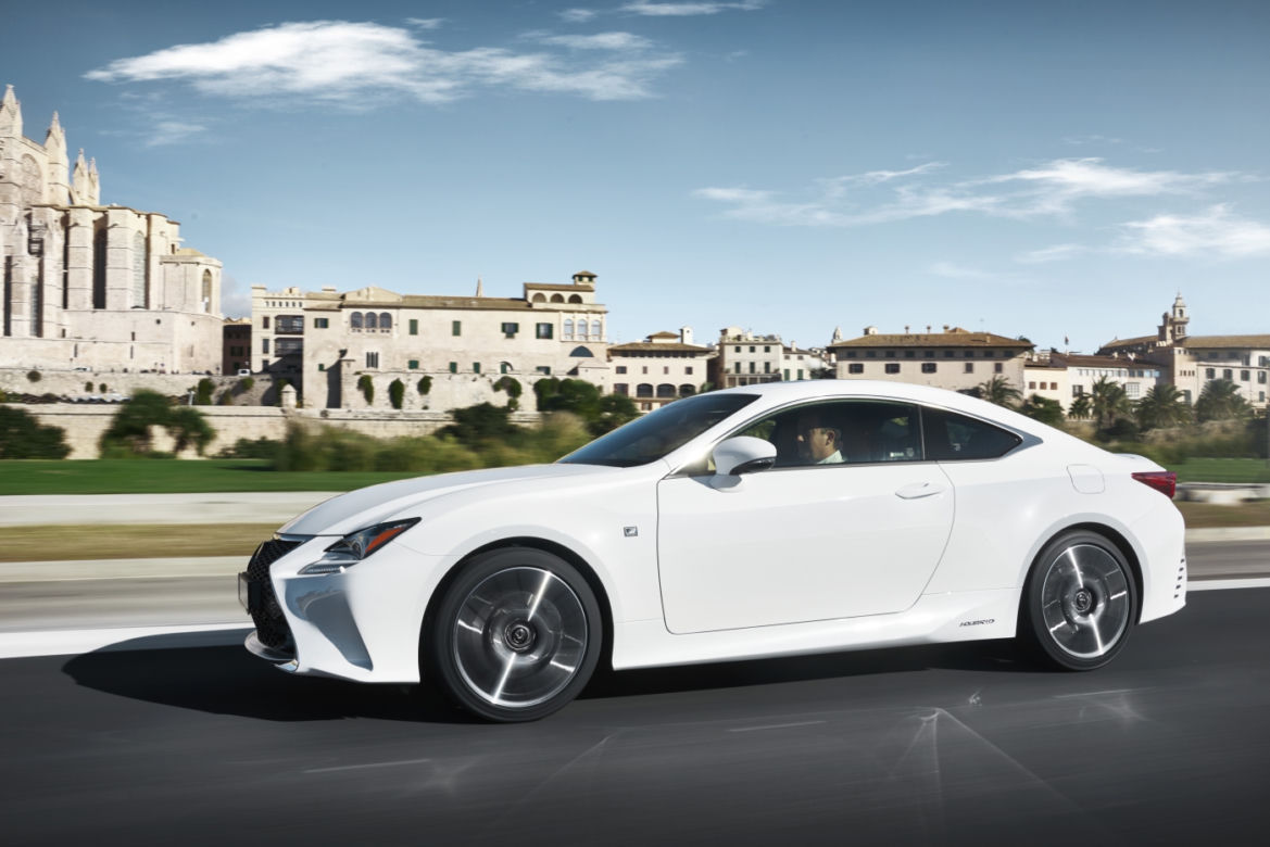 Lexus RC 300h