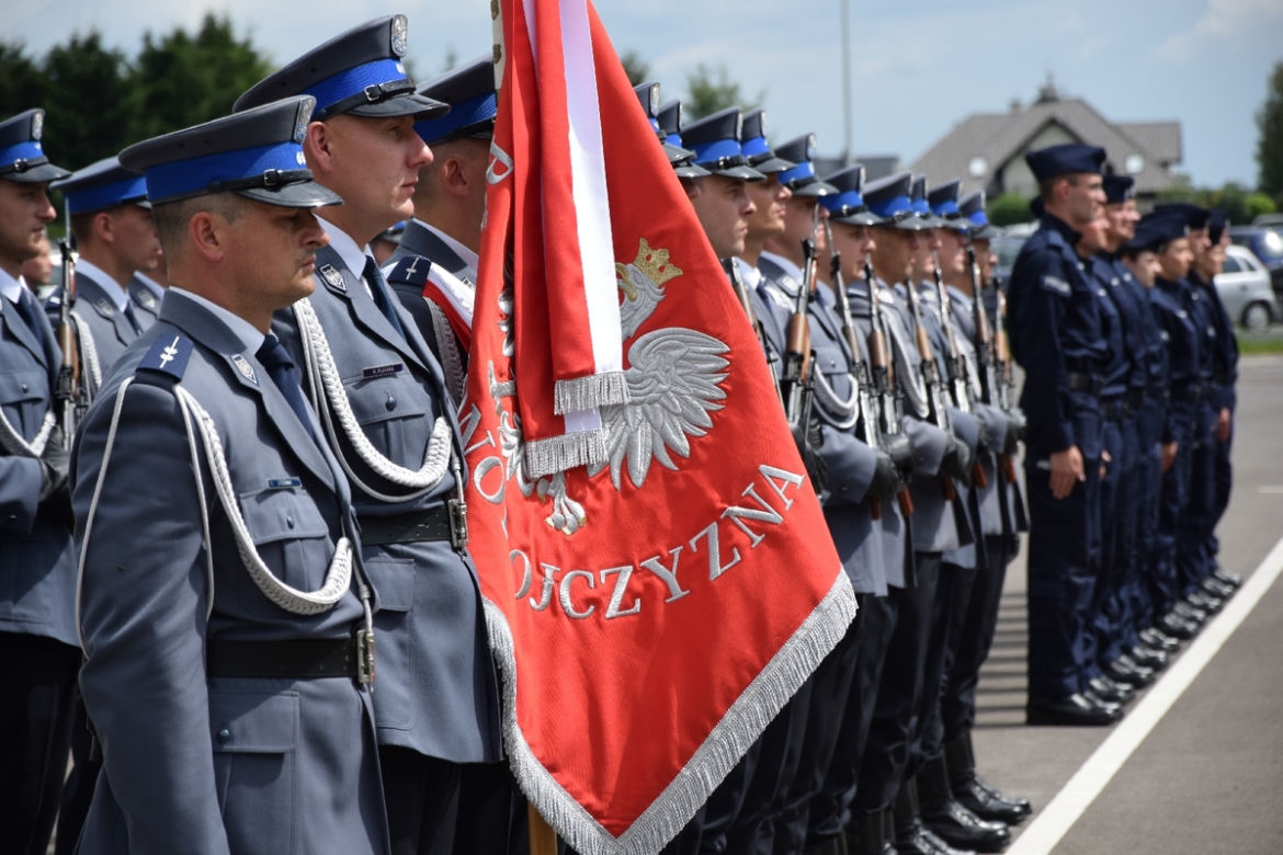 Nowi funkcjonariusze policji na Podkarpaciu [GALERIA]