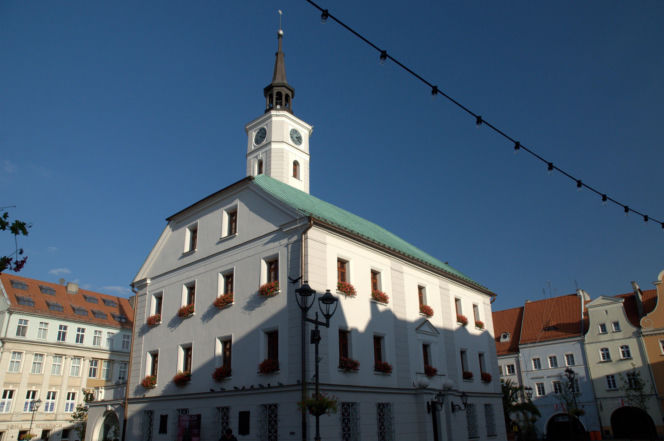 To miasto na Śląsku ma wyjątkowo piękną starówkę. Zachwyca też piastowskim zamkiem
